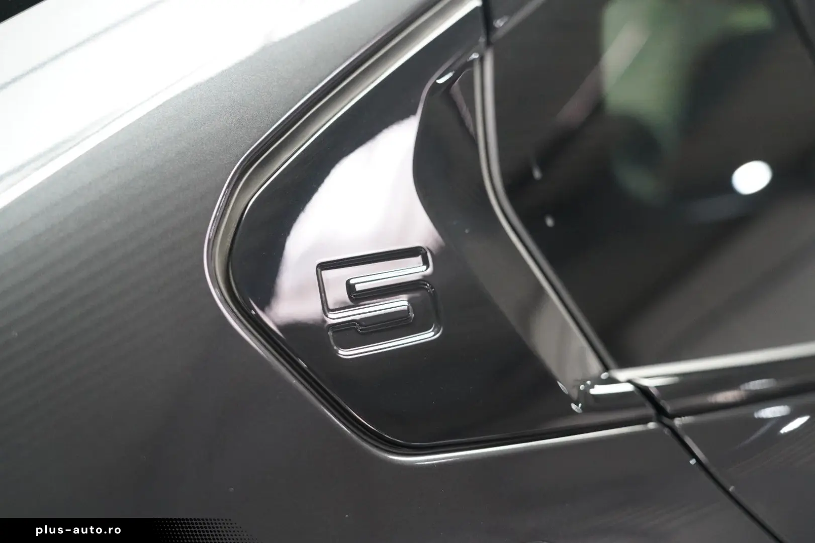 BMW 520d xDrive M Sport ICONIC CARBON 360 KEY HUD