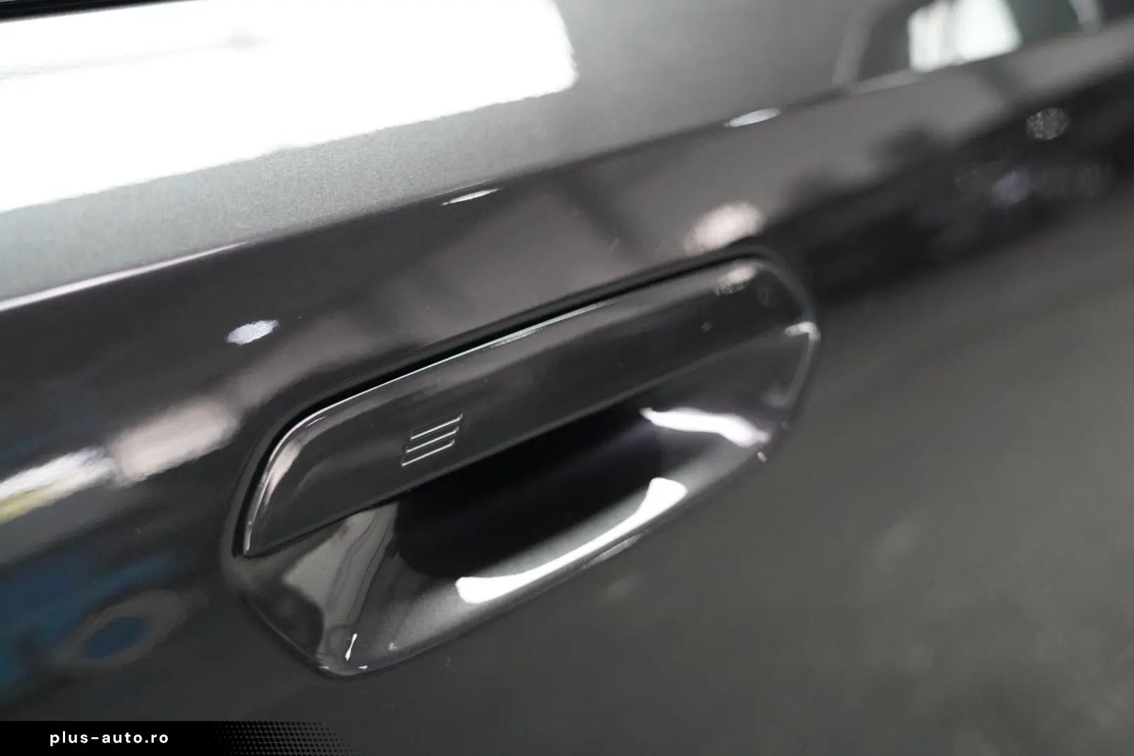 BMW 520d xDrive M Sport ICONIC CARBON 360 KEY HUD