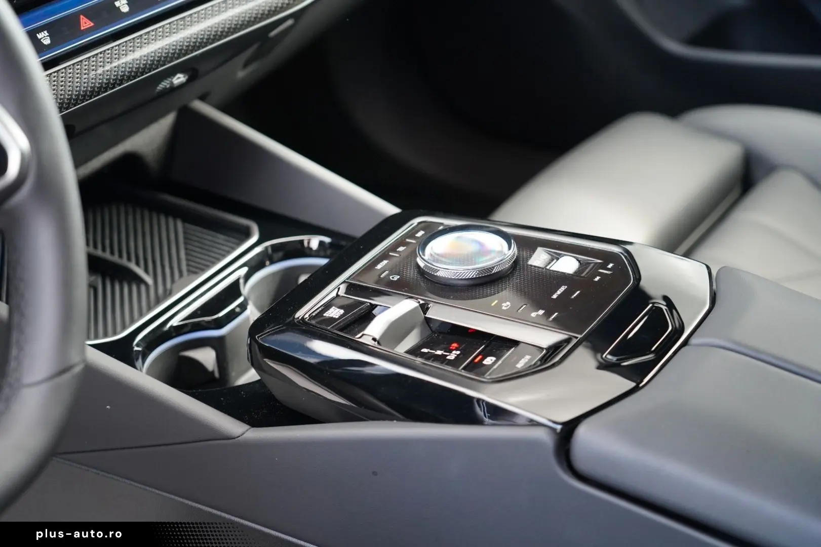 BMW 520d xDrive M Sport ICONIC CARBON 360 KEY HUD
