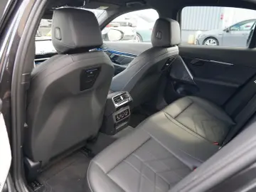 BMW 520d xDrive M Sport ICONIC CARBON 360 KEY HUD