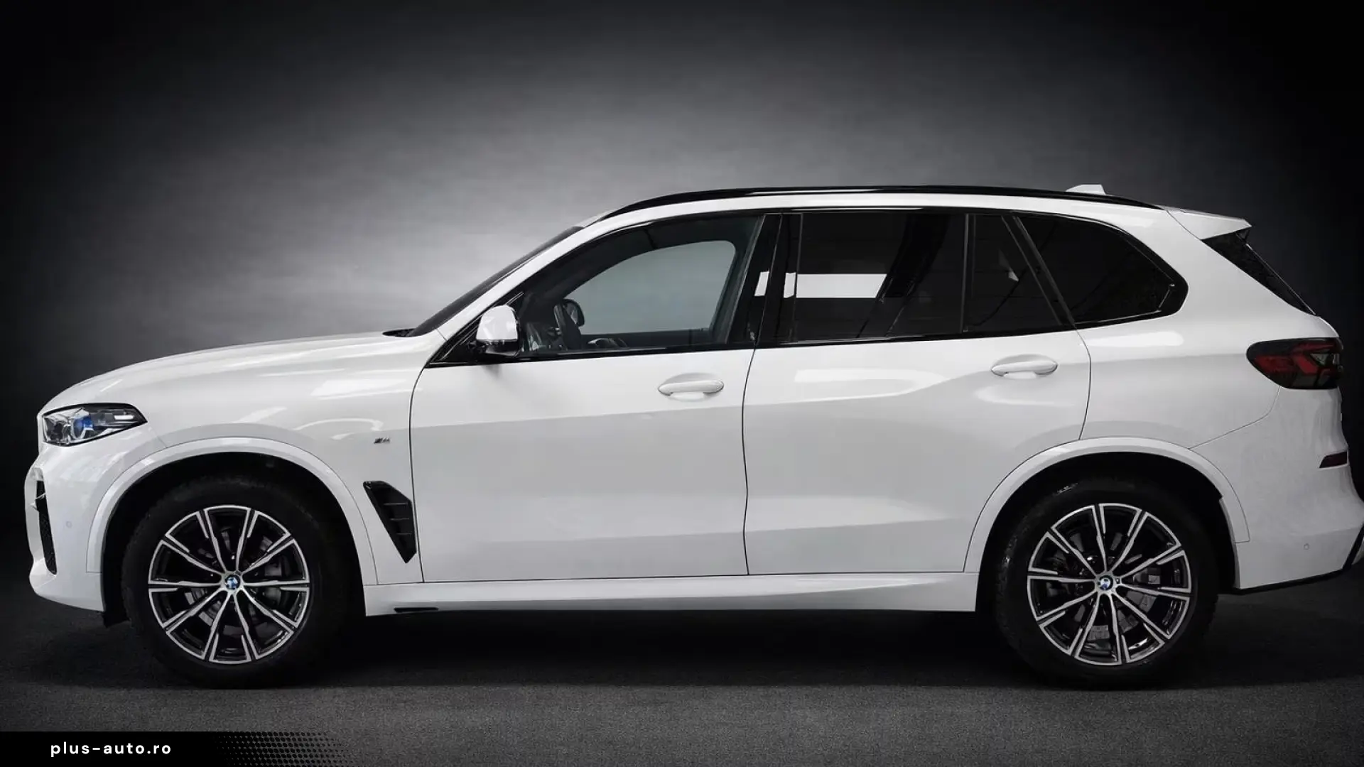 BMW X5 30d xDrive M Individual Iconic   Finanțare Leasing