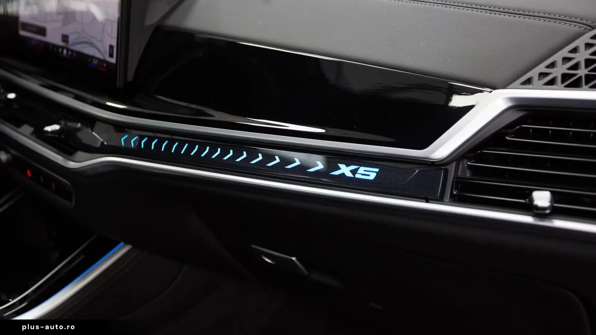 BMW X5 30d xDrive M Individual Iconic   Finanțare Leasing