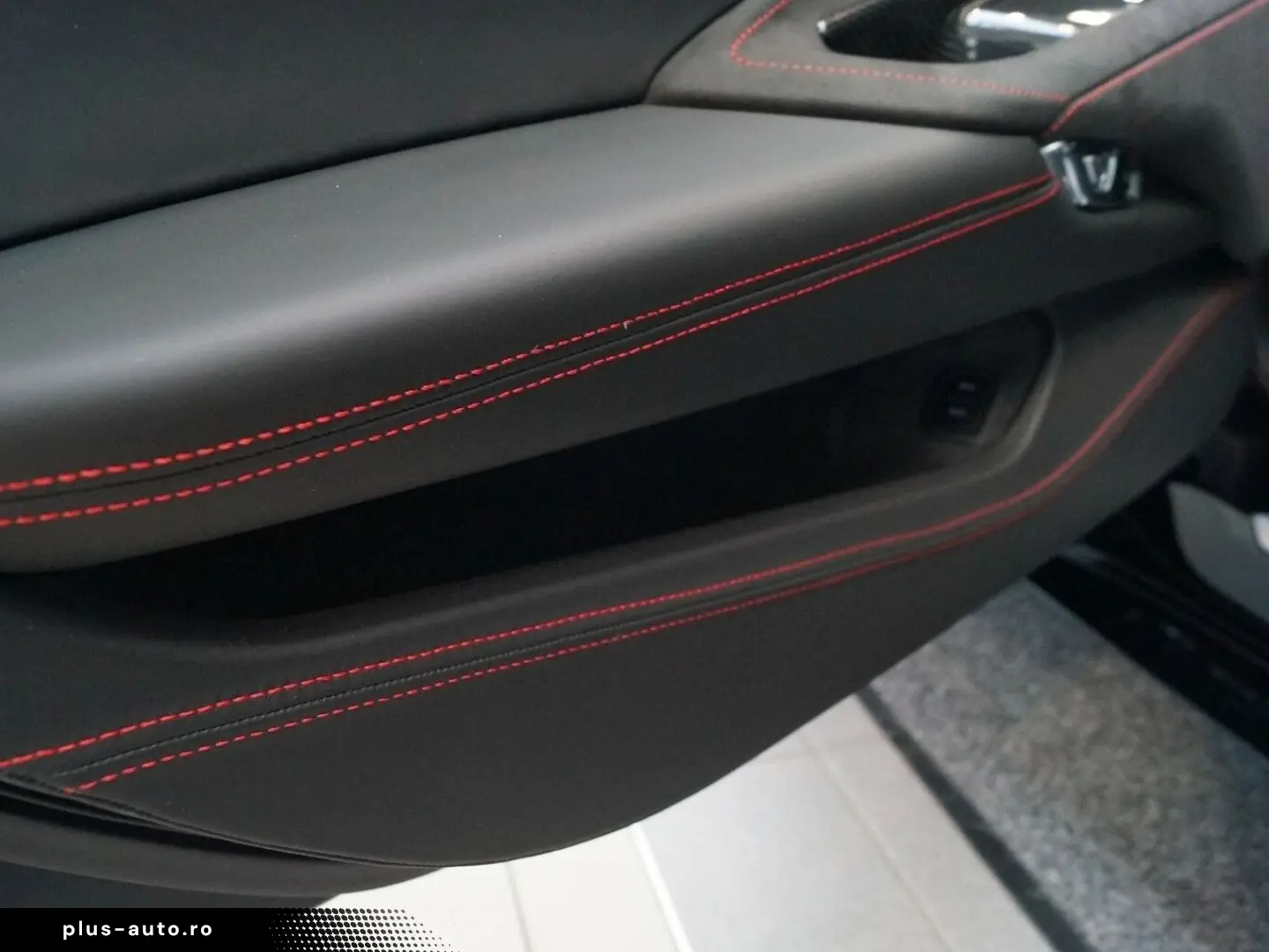 CORVETTE C8 Coupe 3LT Z51 Europa  Lift Magnetic Ride