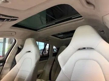 PORSCHE Panamera Sport Turismo Turbo S E-Hybrid