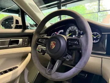 PORSCHE Panamera Sport Turismo Turbo S E-Hybrid