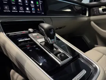 PORSCHE Panamera Sport Turismo Turbo S E-Hybrid