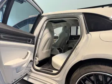 PORSCHE Panamera Sport Turismo Turbo S E-Hybrid