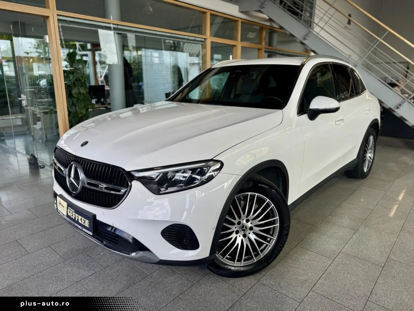 MERCEDES-BENZ GLC 220 d 4Matic Avantgarde  Memory  MBUX!