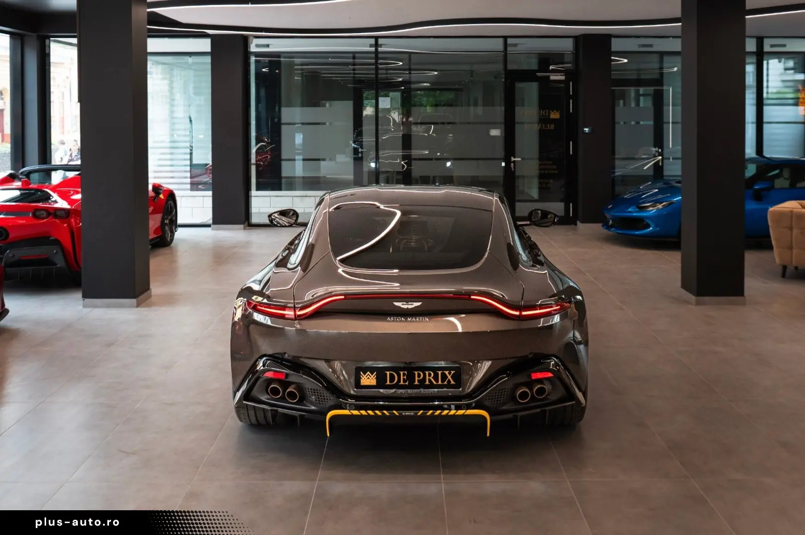 ASTON MARTIN 007 Edition   James Bond