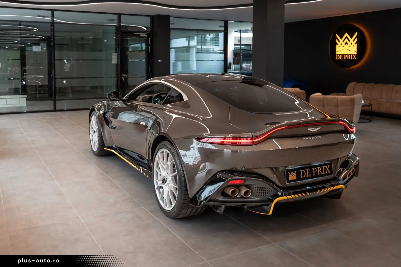 ASTON MARTIN 007 Edition   James Bond
