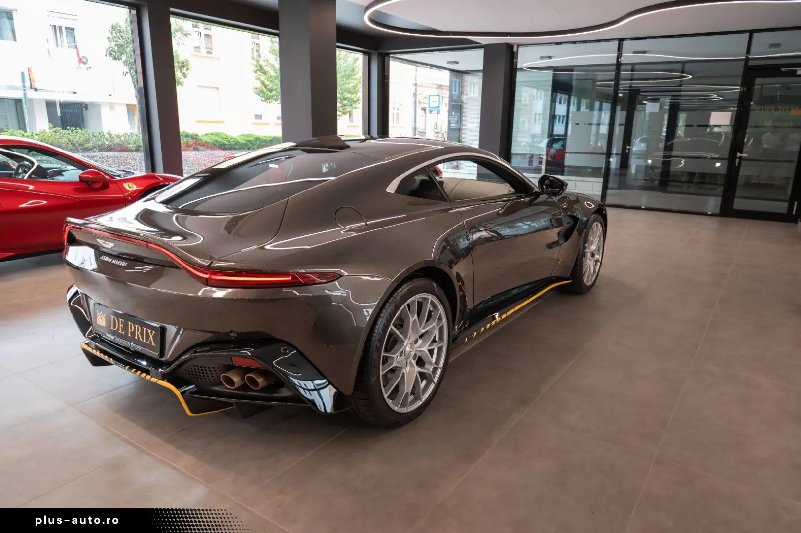 ASTON MARTIN 007 Edition   James Bond