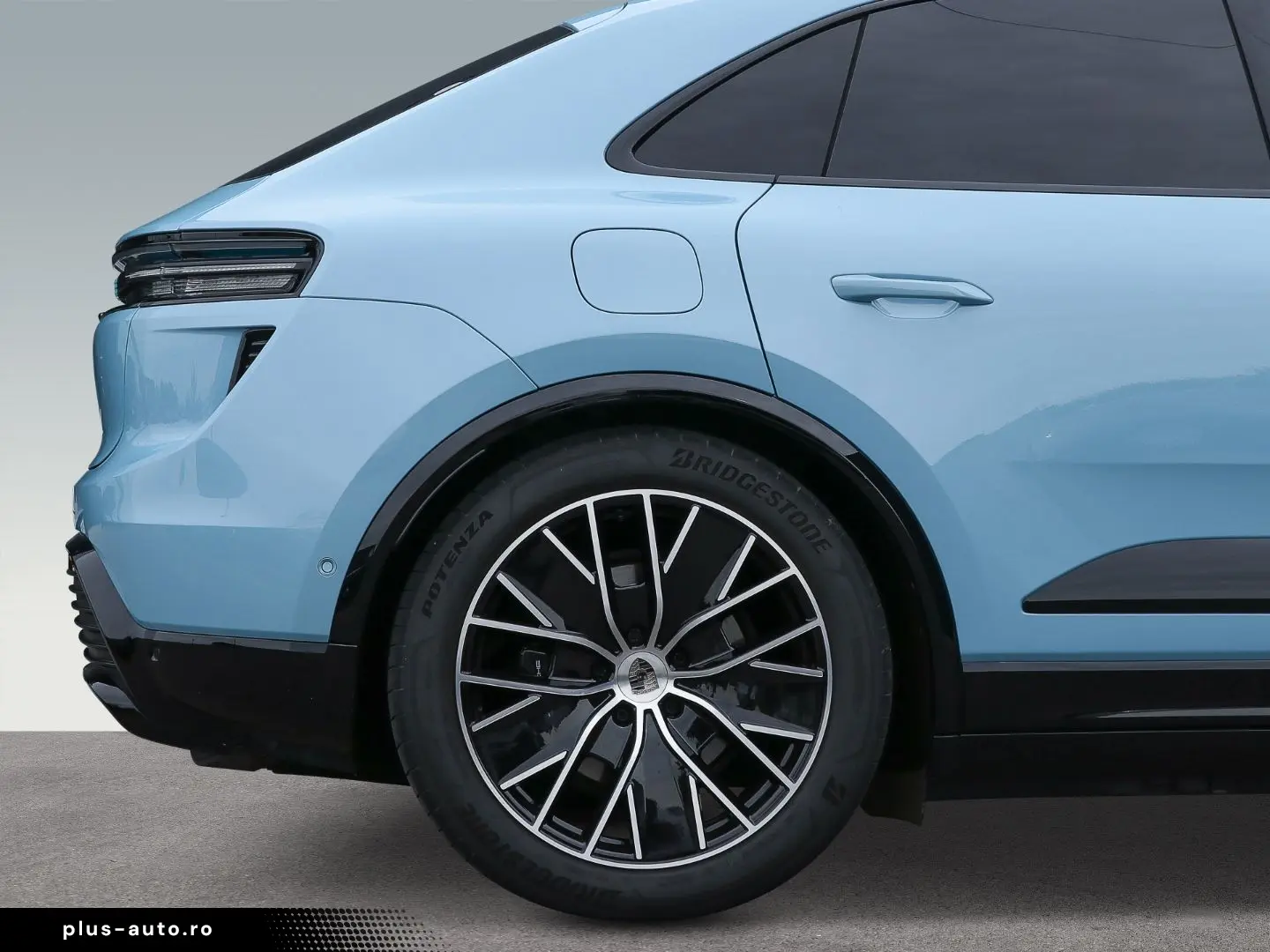PORSCHE Macan Turbo InnoDrive HA-Lenkung Surround View