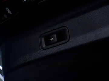 MERCEDES-BENZ GLE 350 GLE 350 de 4-Matic PHEV - AMG-…