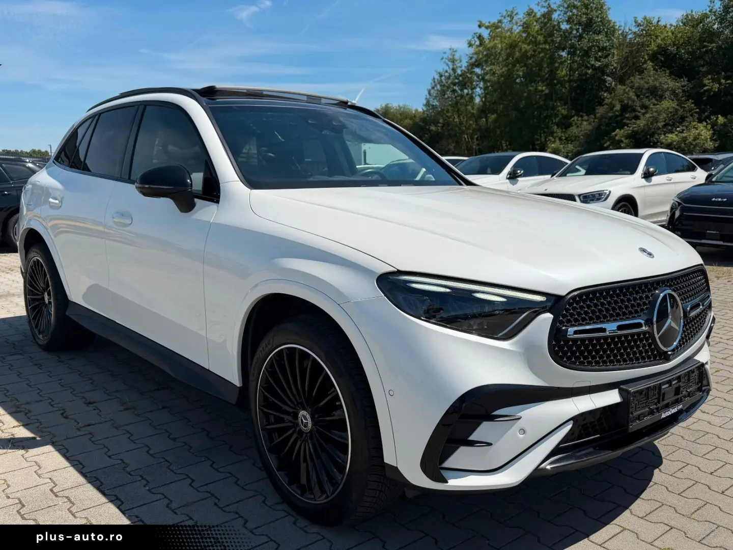 MERCEDES-BENZ GLC 300e AMG Line 4-Matic Panoramadach