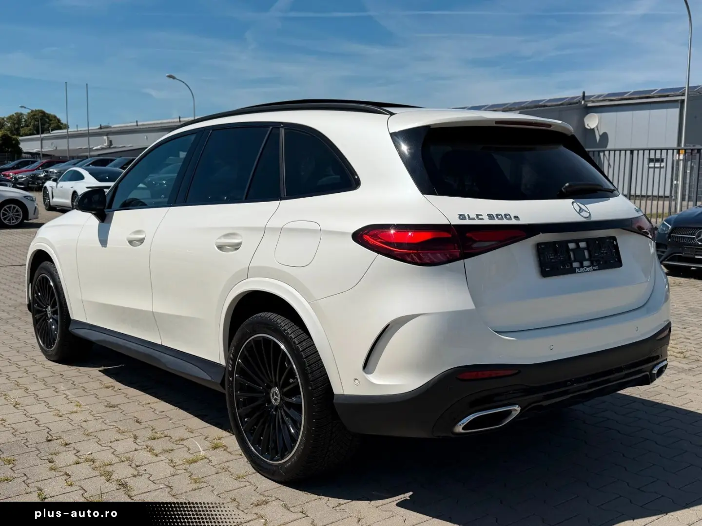MERCEDES-BENZ GLC 300e AMG Line 4-Matic Panoramadach