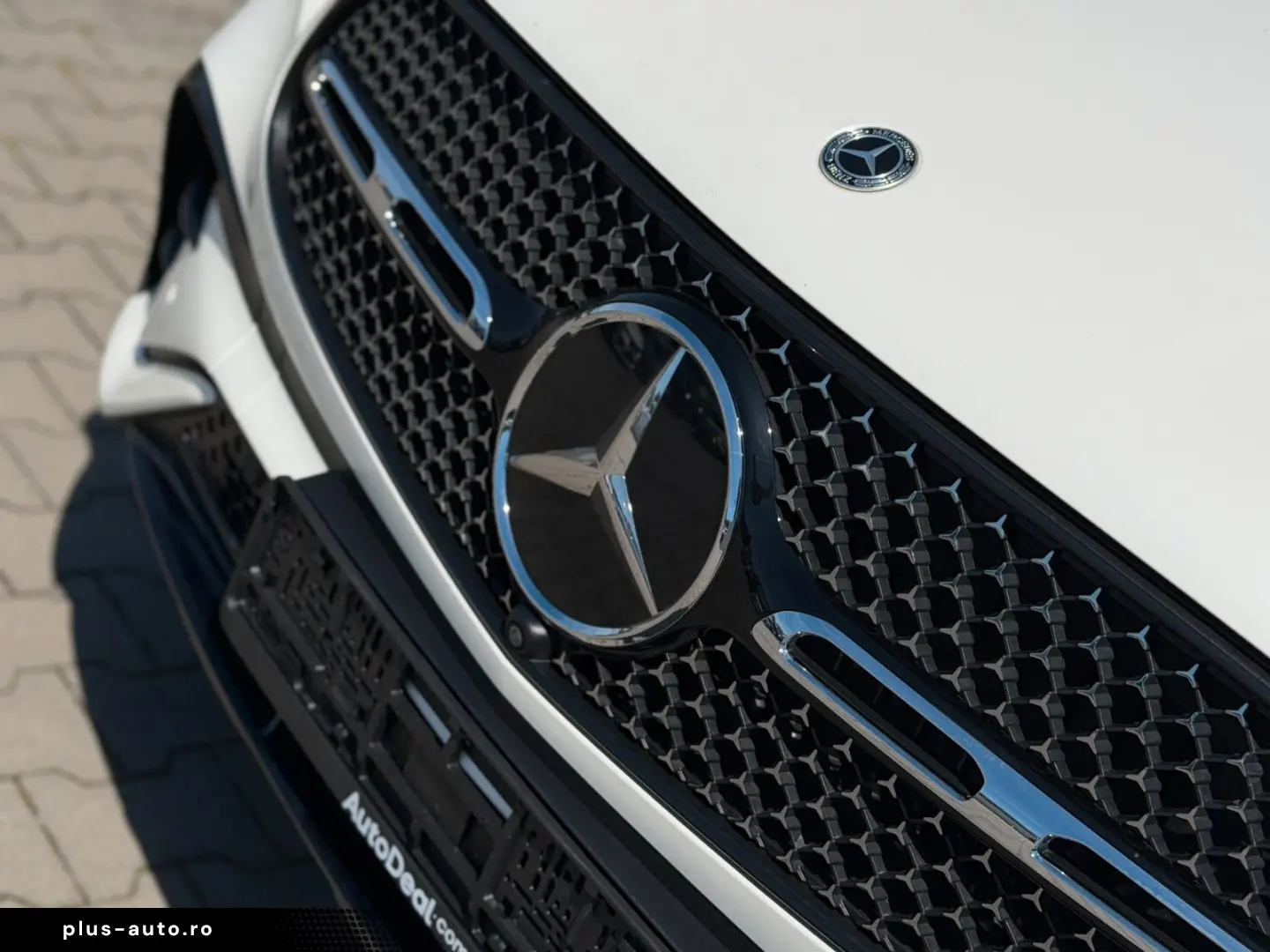 MERCEDES-BENZ GLC 300e AMG Line 4-Matic Panoramadach