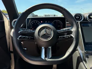 MERCEDES-BENZ GLC 300e AMG Line 4-Matic Panoramadach