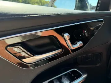 MERCEDES-BENZ GLC 300e AMG Line 4-Matic Panoramadach