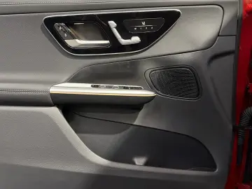 MERCEDES-BENZ GLC 300 e 4M AMG Distronic Panorama He…