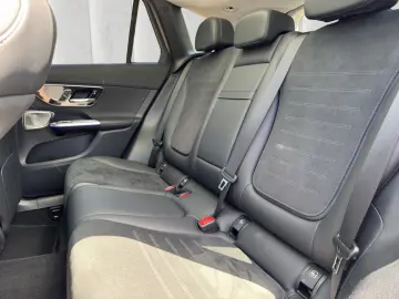 MERCEDES-BENZ GLC 300 d Edition AMG Panorama BUR AHK DIS 20