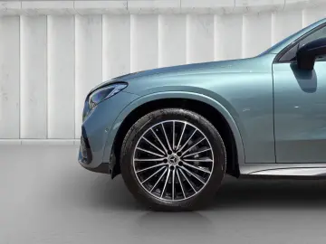 MERCEDES-BENZ GLC 300 d Edition AMG Panorama BUR AHK DIS 20