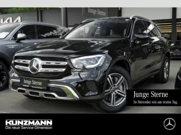 MERCEDES-BENZ GLC 300 e 4M MBUX Navi Kamera Park-Paket