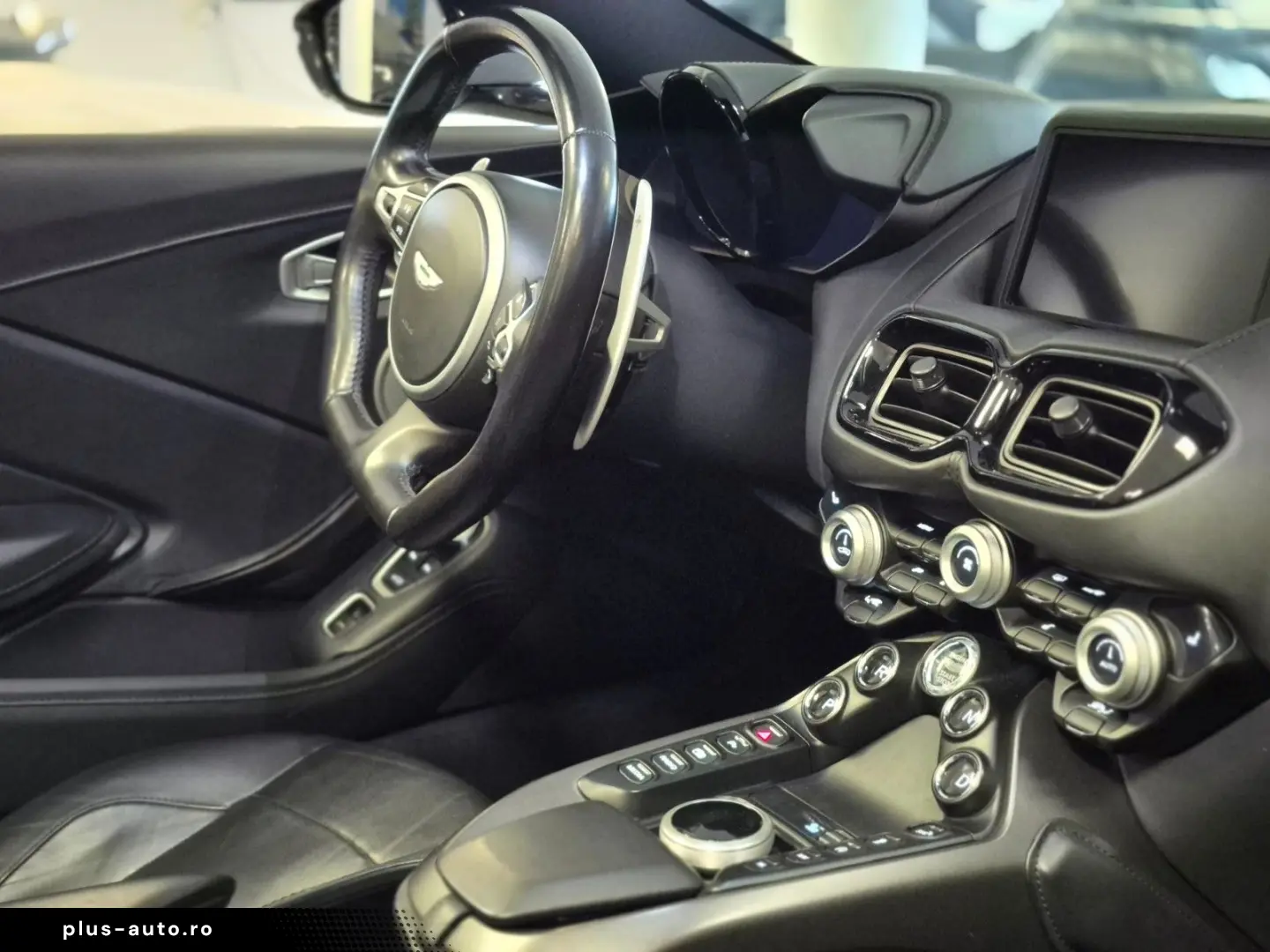 ASTON MARTIN V8 Vantage 4.0 Roadster