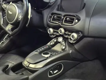 ASTON MARTIN V8 Vantage 4.0 Roadster