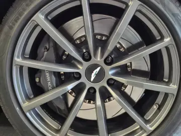 ASTON MARTIN V8 Vantage 4.0 Roadster