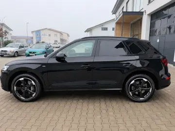 AUDI Q5 50e TFSI quattro sport 3xS Line 20Zoll AHK