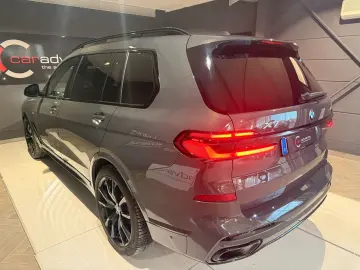 BMW X7 xDrive40d M Sport Pro  22   FULL OPTION