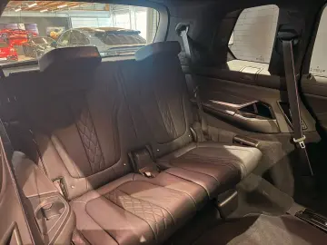 BMW X7 xDrive40d M Sport Pro  22   FULL OPTION