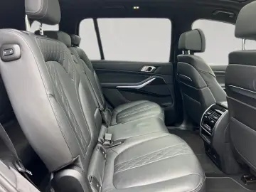 BMW X7 xDrive 40 d M Sport HUD Panorama.Keyles....