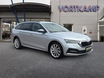 SKODA Octavia Combi Ambition iV