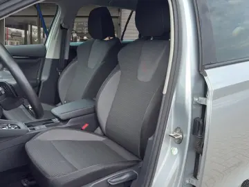 SKODA Octavia Combi Ambition iV