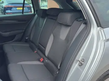 SKODA Octavia Combi Ambition iV