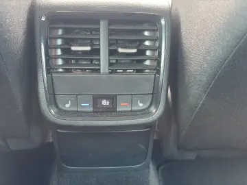 SKODA Octavia Combi Ambition iV