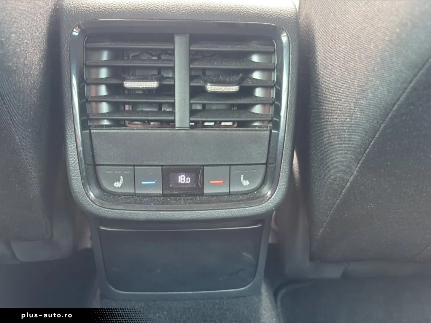 SKODA Octavia Combi Ambition iV
