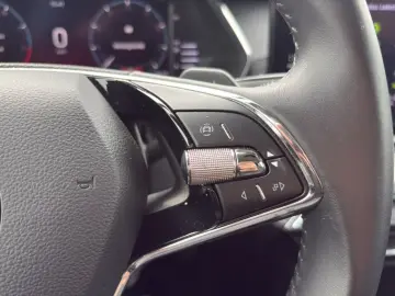 SKODA Octavia Combi Ambition iV