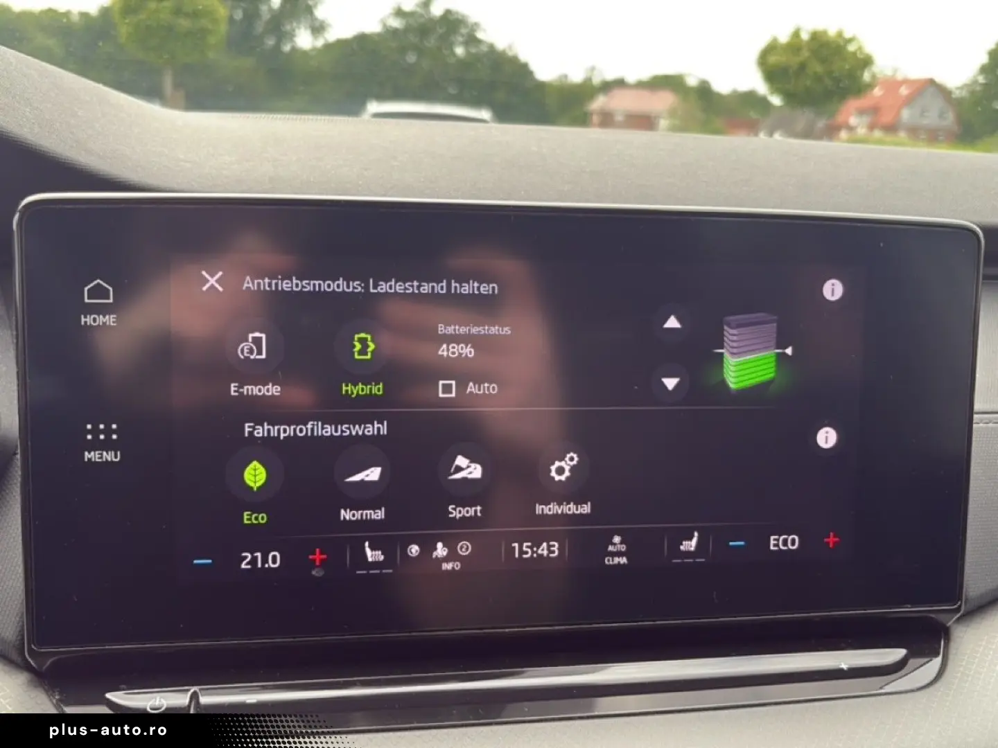 SKODA Octavia Combi Ambition iV