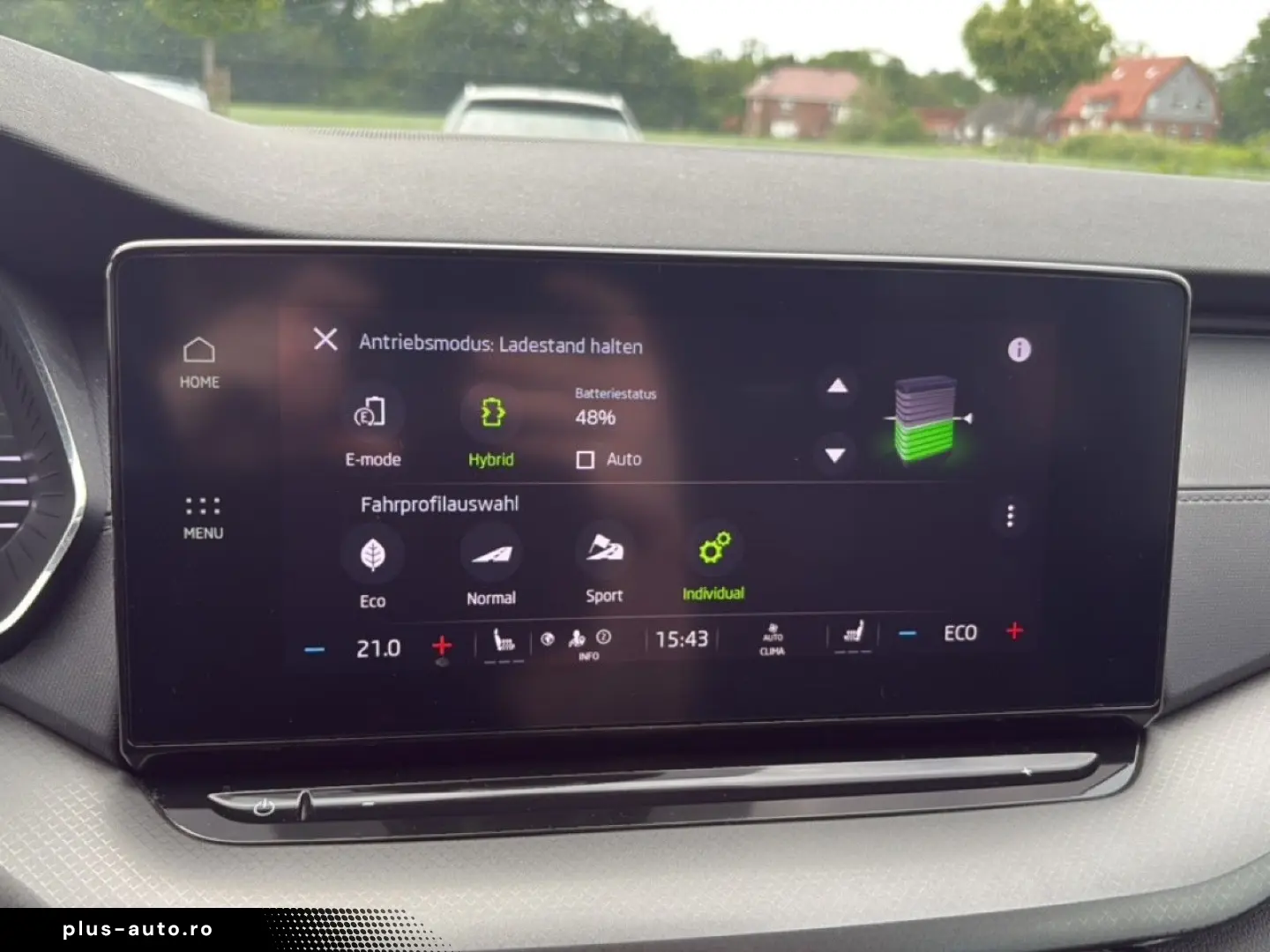 SKODA Octavia Combi Ambition iV