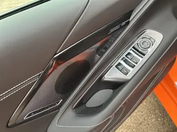 CORVETTE C8 Cabrio 3LT MY 2024 MAGNETIC FRONT LIFT EU-MOD