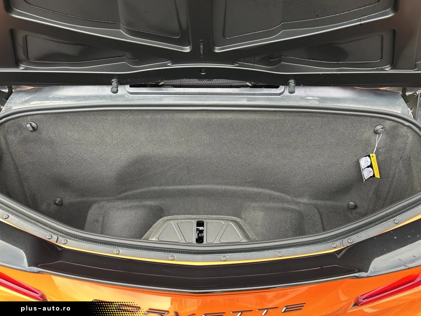 CORVETTE C8 Cabrio 3LT MY 2024 MAGNETIC FRONT LIFT EU-MOD