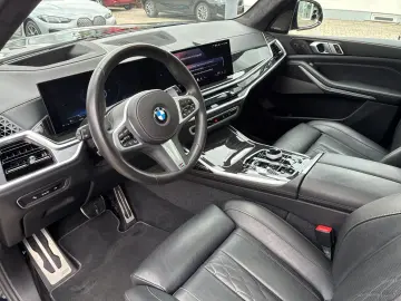 BMW X7 xDrive40d M-SPORT.PRO PANO SITZBEL AHK MASSAG