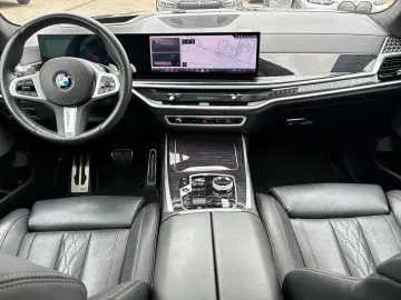 BMW X7 xDrive40d M-SPORT.PRO PANO SITZBEL AHK MASSAG