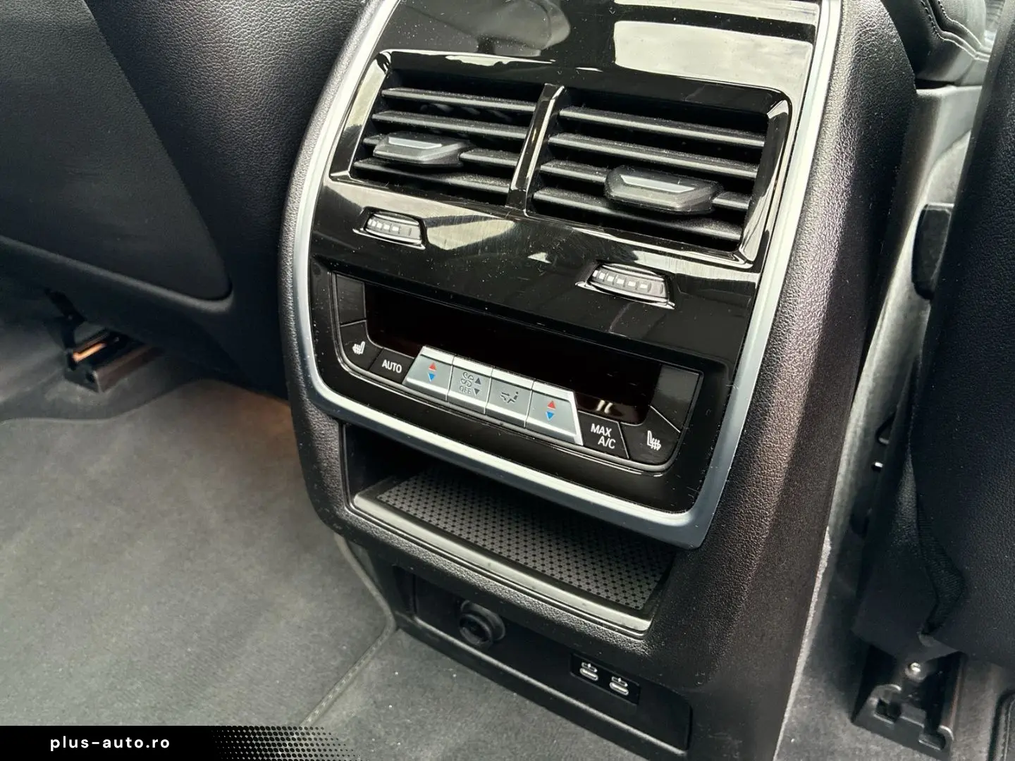 BMW X7 xDrive40d M-SPORT.PRO PANO SITZBEL AHK MASSAG
