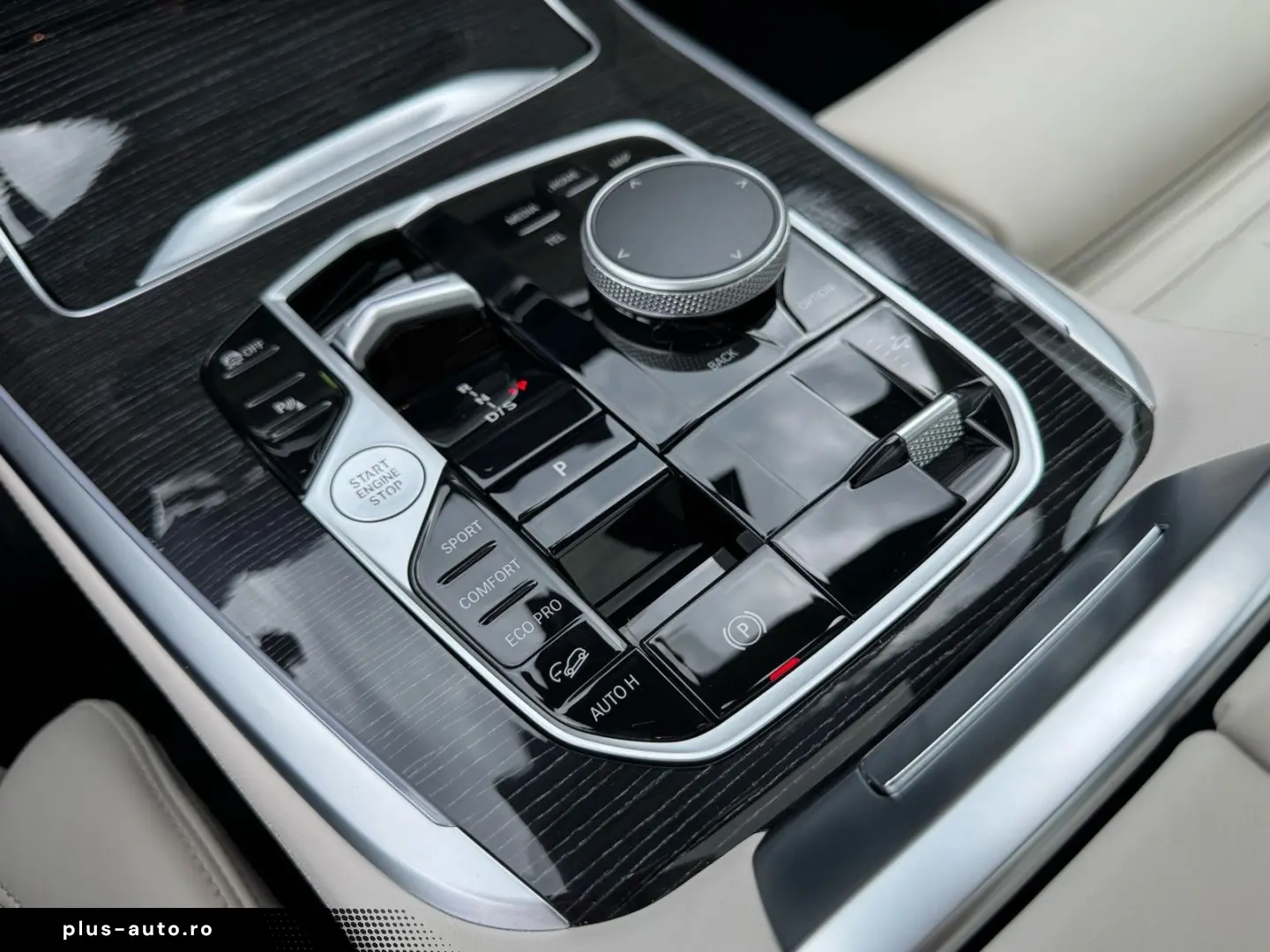 BMW X7 xDrive40d M Sport Pro AHK StHzg Pano-Sky h&k