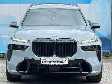 BMW X7 xDrive40d M Sport Pro AHK StHzg Pano-Sky h&k