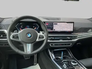 BMW X7 xDrive 40d M Sportpaket Pro Pano AHK HUD Luft