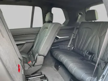 BMW X7 xDrive 40d M Sportpaket Pro Pano AHK HUD Luft
